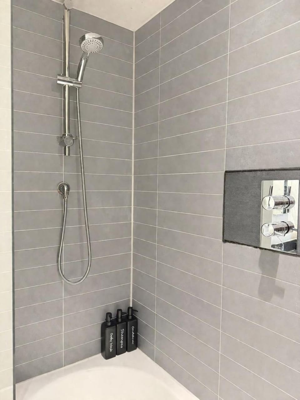 Luxury 2-bed apt, Canary Wharf - Long stay Apartment in London