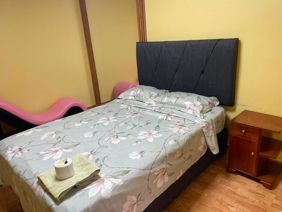 Hostal La Huerta Bed and Breakfast in Peru
