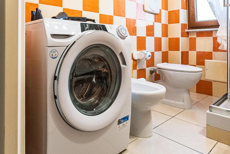 Toilet, Bathroom, bidet, washing machine