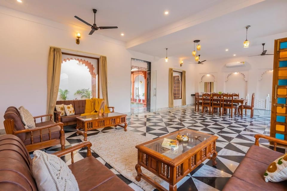 Royal Rajasthani Haveli with Private Pool by Ozy Stays Villa in Rajasthan