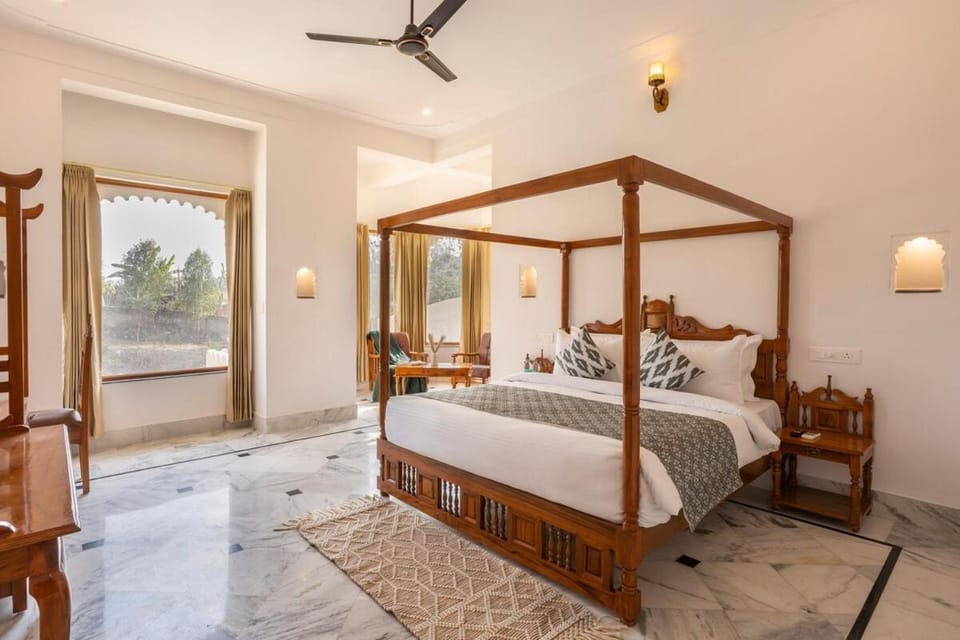 Royal Rajasthani Haveli with Private Pool by Ozy Stays Villa in Rajasthan