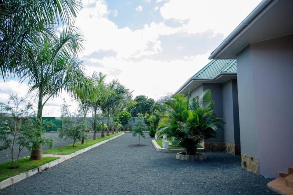Pakihotels&apartment Hotel in Kenya