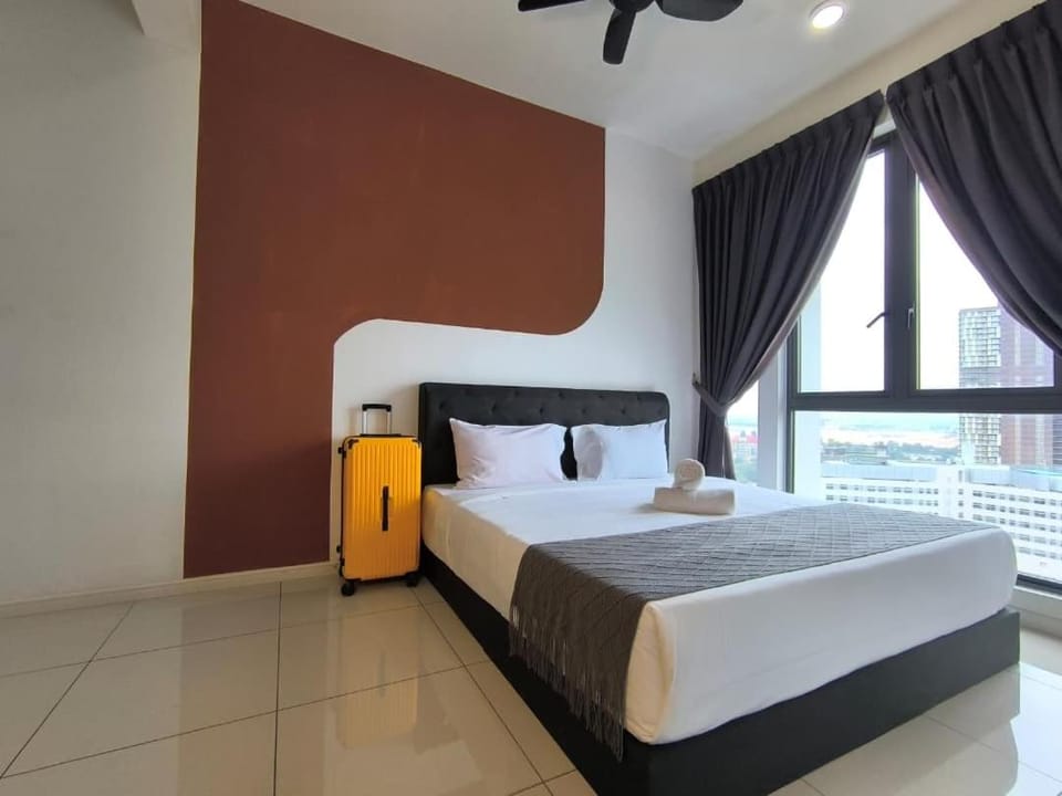Elysia Cozy Couple King Bed Studio Netflix By STAY Apartment in Johor