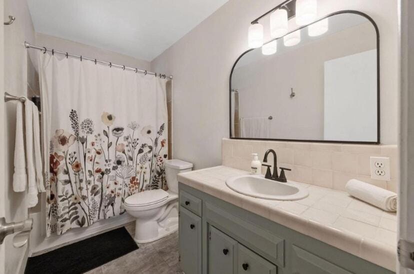 Specials Explore Central CA in Style House in Clovis