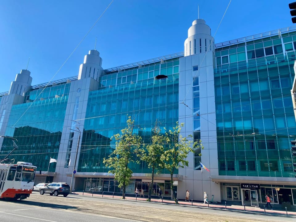 Property building, Day
