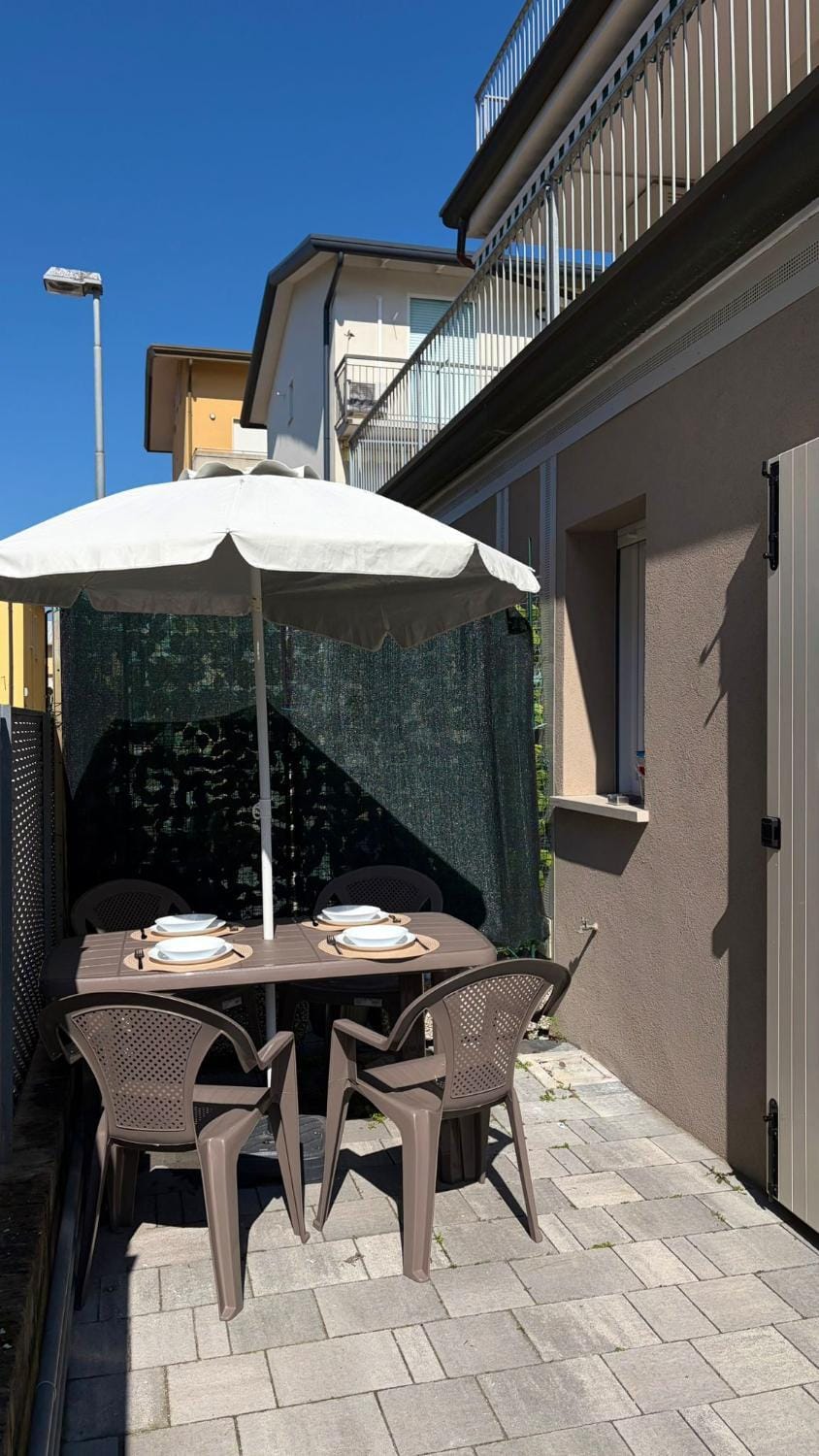 Balcony/Terrace, Dining area