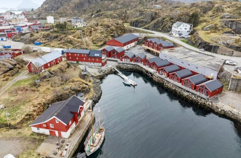 Lofoten Seaview cabin, Finnvika Cabin in Lofoten