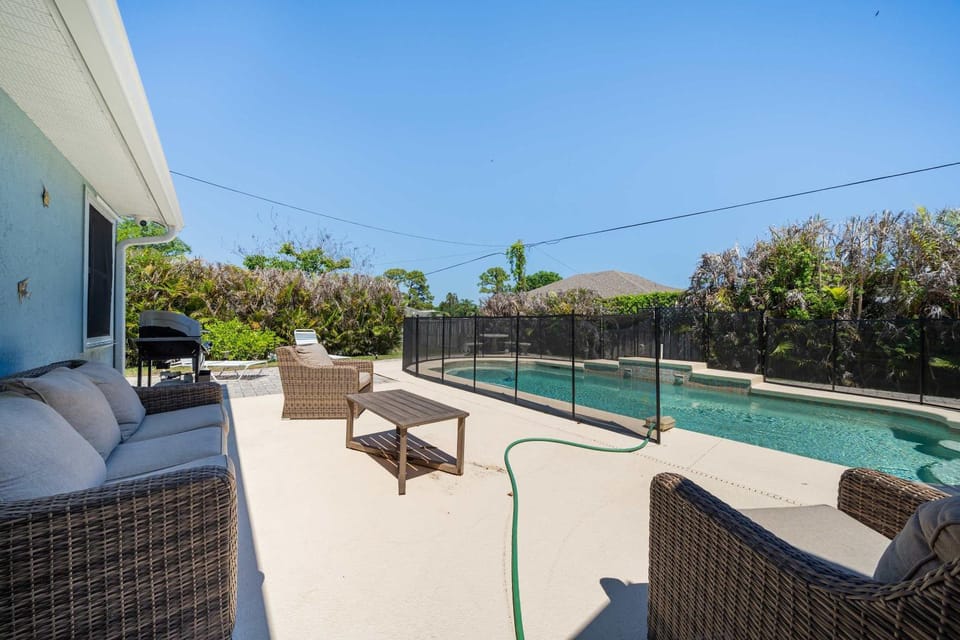Patio, Swimming pool