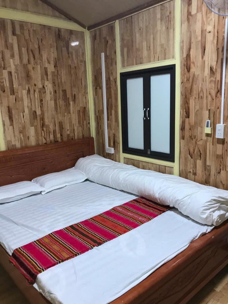 Homestay Mường Lò Corner and Hot mineral springs ''FREE'' Bed and Breakfast in Vietnam