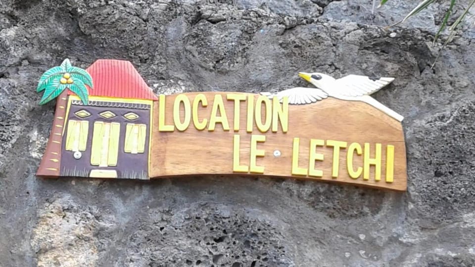 Seasonal Rental LE LETCHI House in Saint-Leu