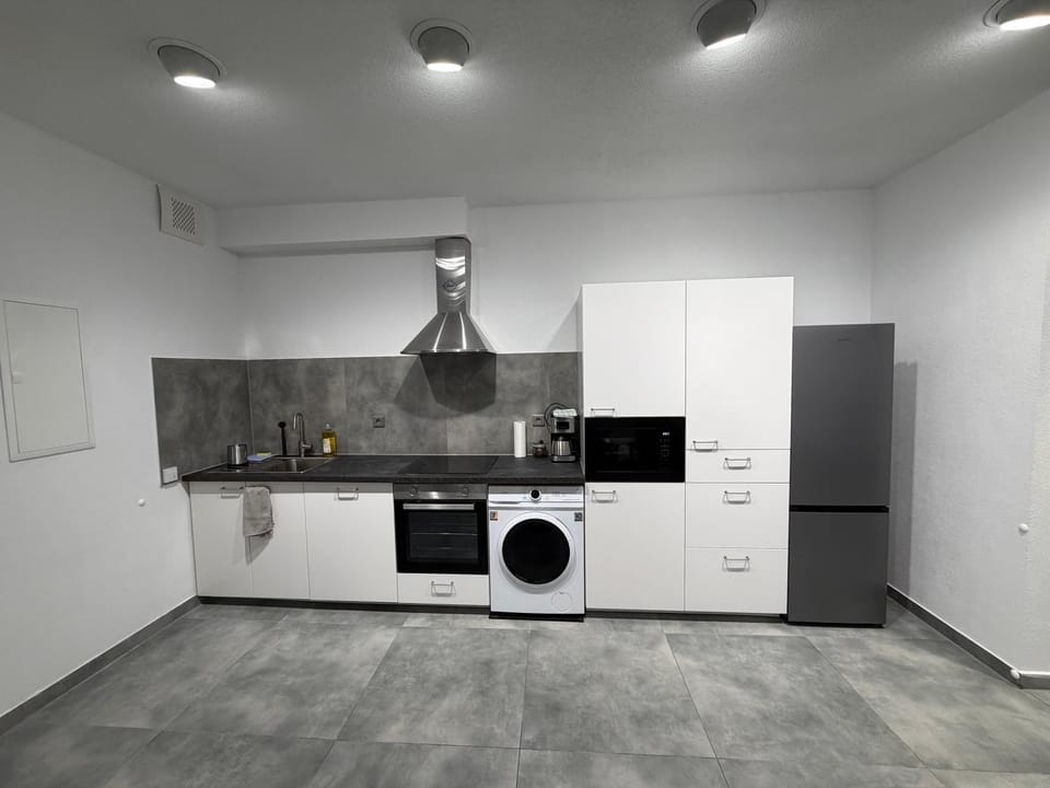 kitchen, kitchen