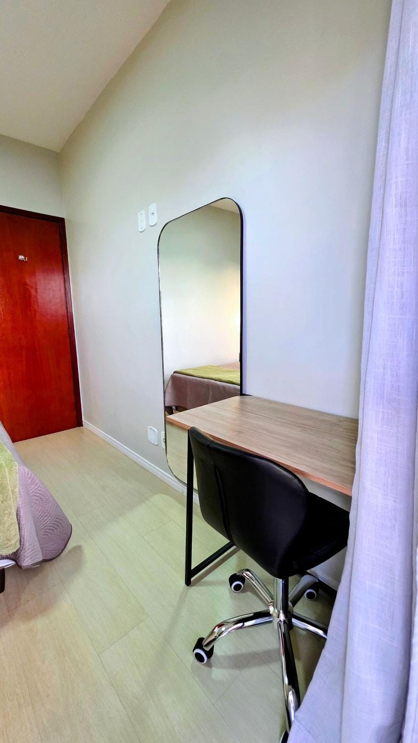 Near Praia do Forte with garage, 600mb Wi-Fi, and split air conditioning Apartment in Cabo Frio