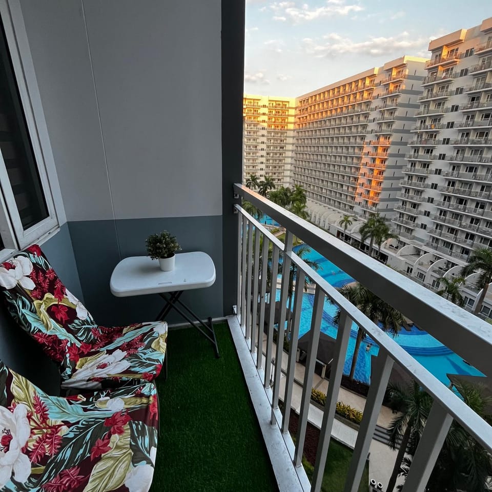 Balcony/Terrace, Pool view, Pool view