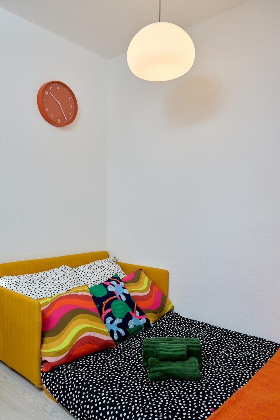 2 OG HbF Wuppertal DomusKushal Apartment in Wuppertal