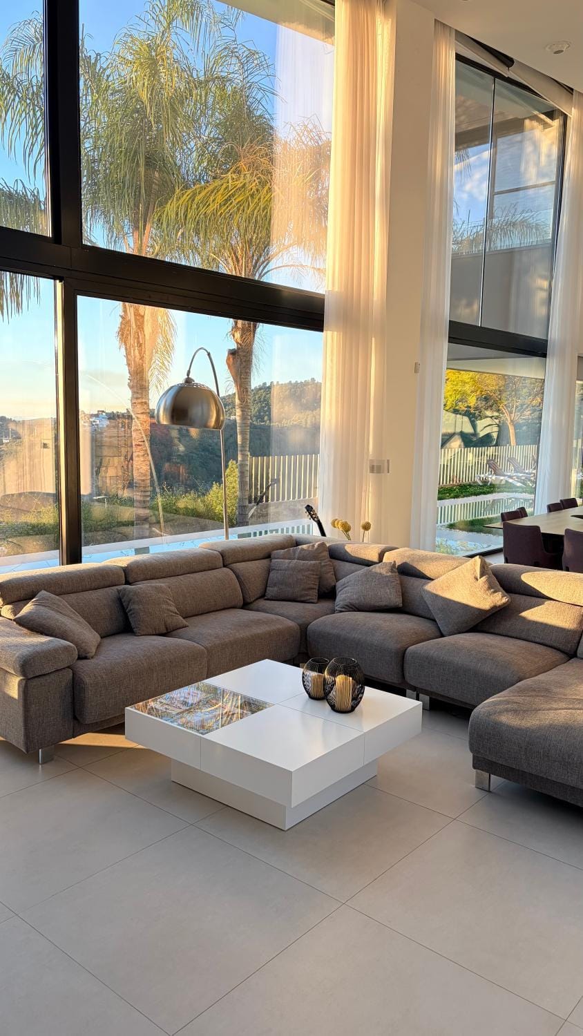 Villa Tres Vistas Sant Josep Jacuzzi Villa in Valencian Community