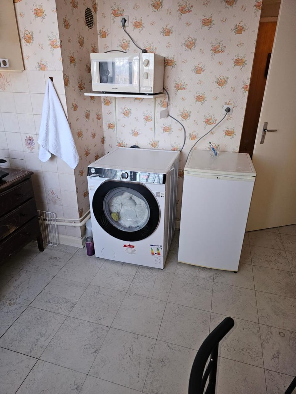 Chambre chez particulier à petit prix Montluçon centre gare à 20 min à pieds Vacation rental in Montluçon