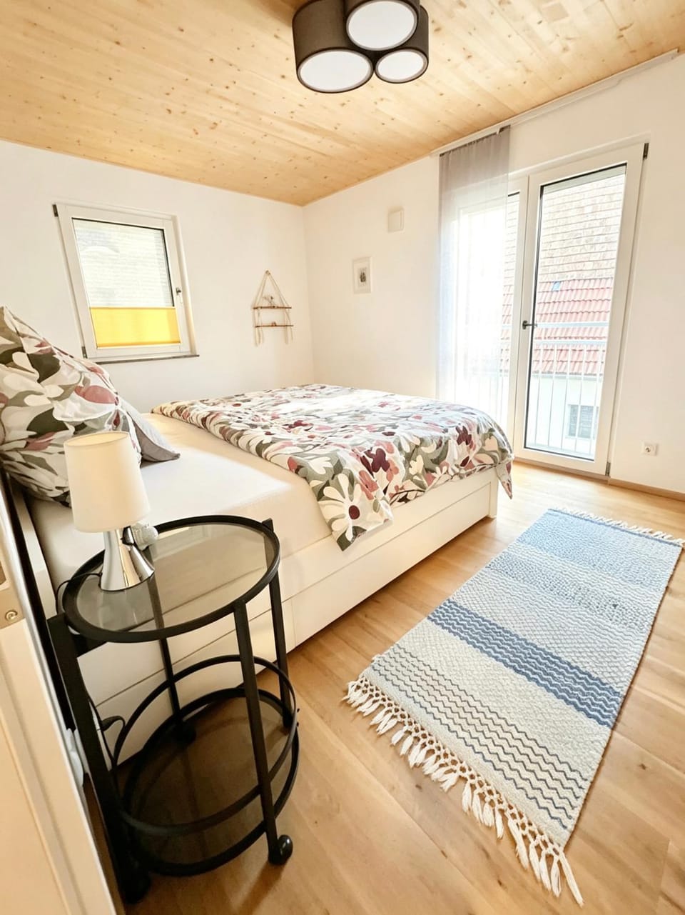 Bedroom, children, Family