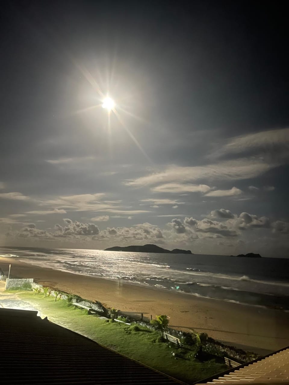 Suite Beira mar pé na areia Vacation rental in Balneário Barra do Sul