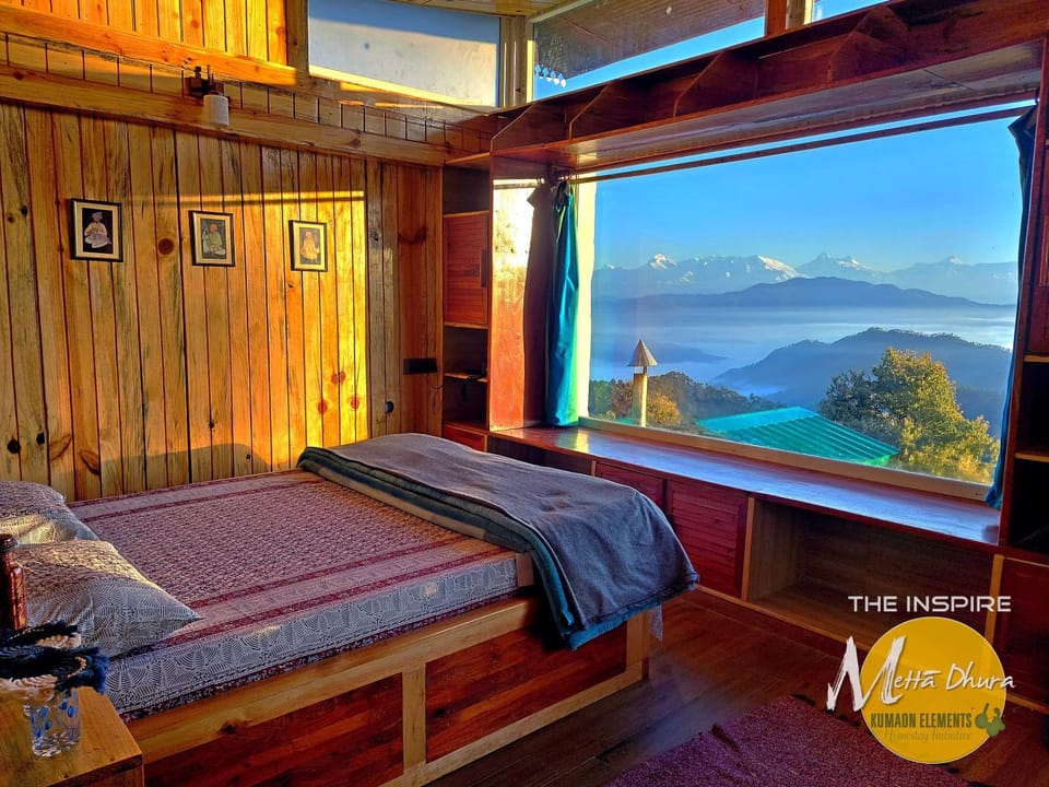 Bed, Mountain view