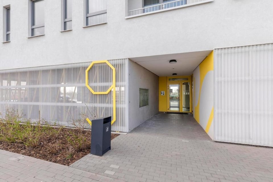 Slnečnice 2-Bedroom Apartment on Floor 6 with Balcony and Parking by SkyViews Apartment in Bratislava