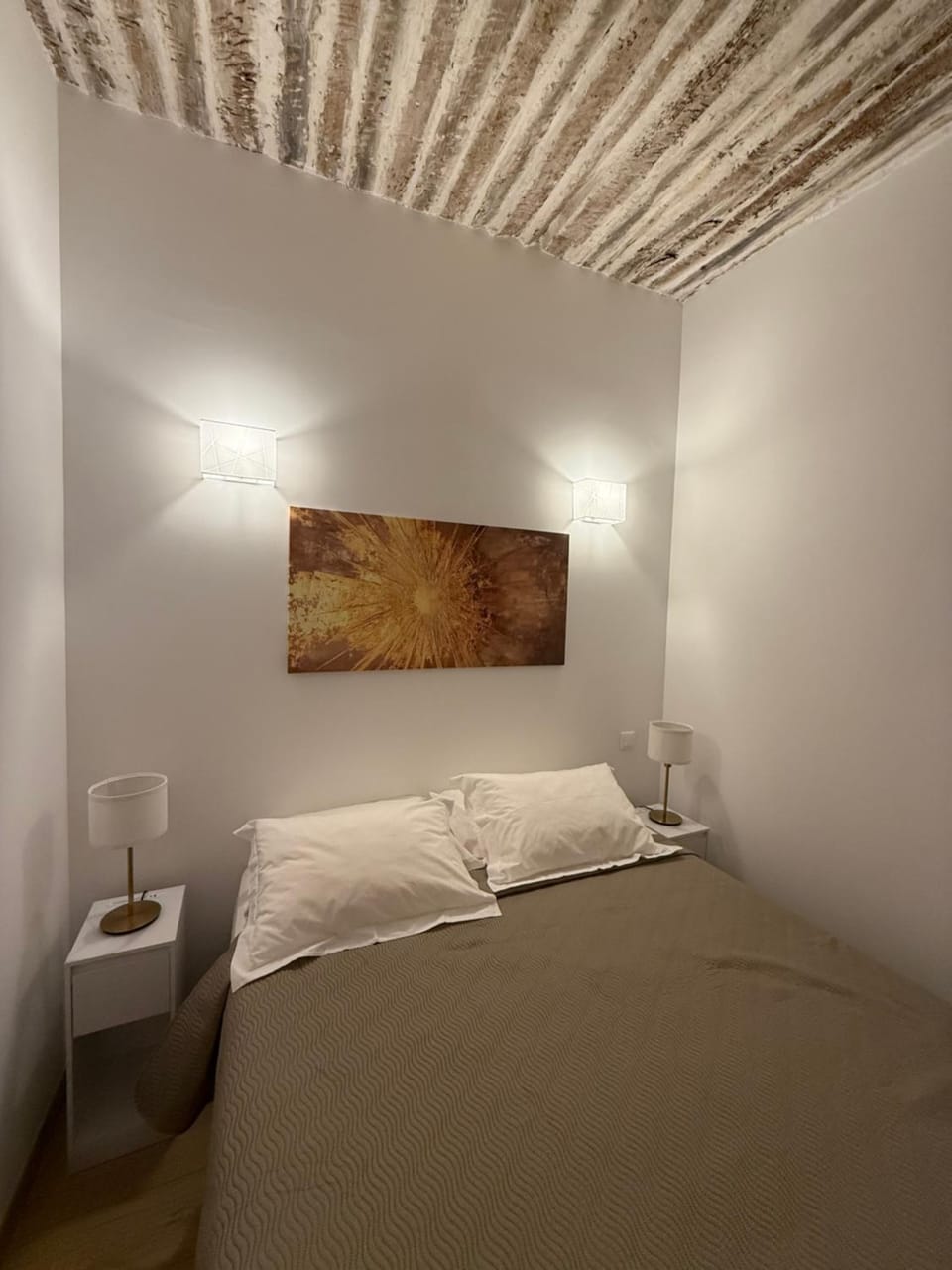 Très Grand studio neuf 50 m du port Lovely charrons 2 Apartment in Saint-Tropez