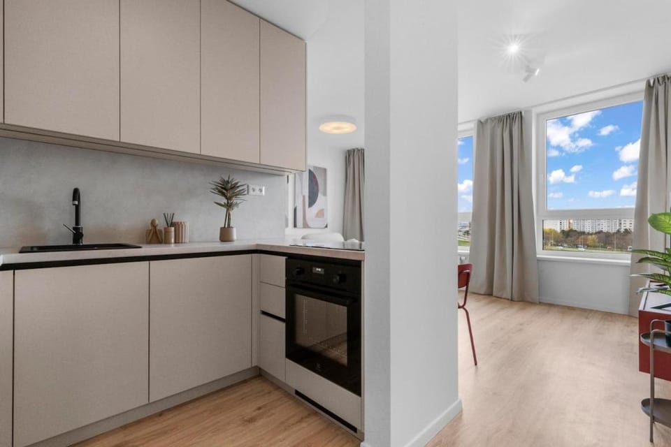 Slnečnice 1-Bedroom Apartment on Floor 6 with Parking by SkyViews Apartment in Bratislava