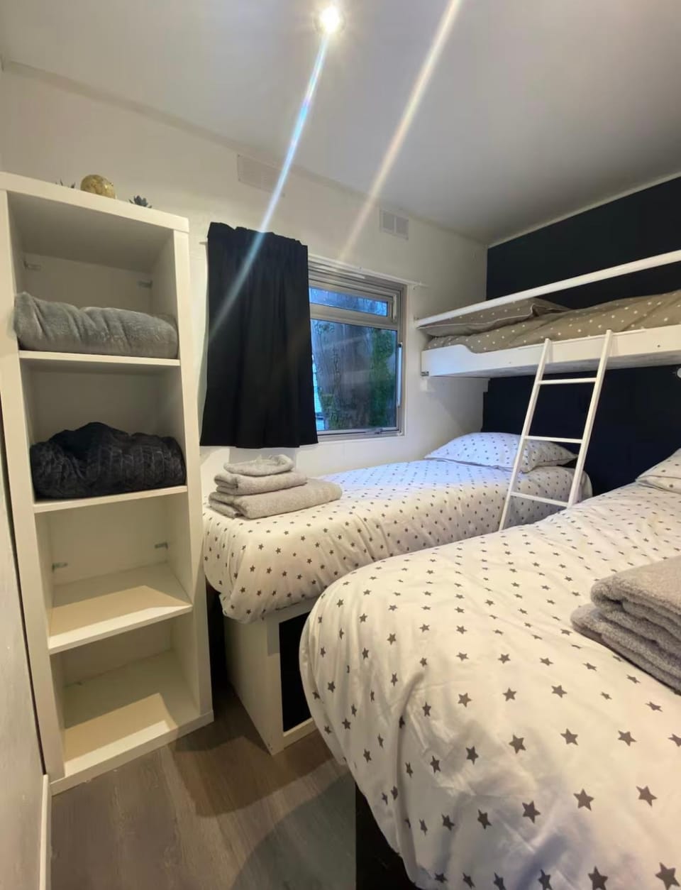 Bed, Bedroom, bunk bed