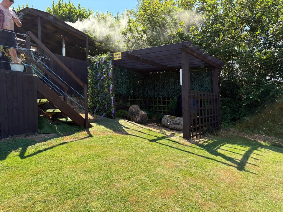 Hatterall View Glamping Pod Apartment in Crucorney