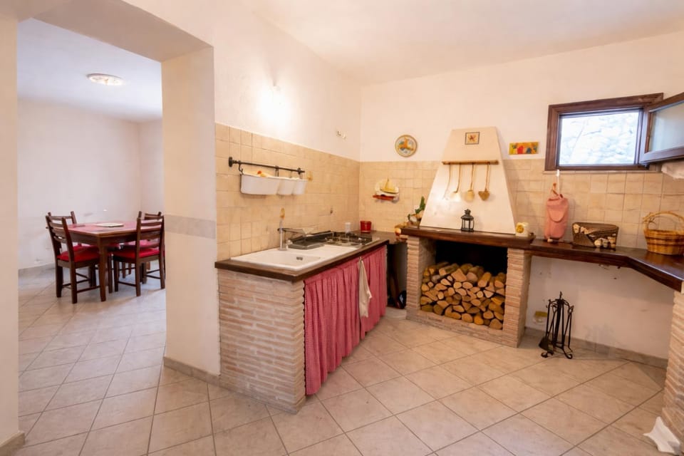 Casa del Borgo, between Mountains and Lake, Near Rome Apartment in Lazio