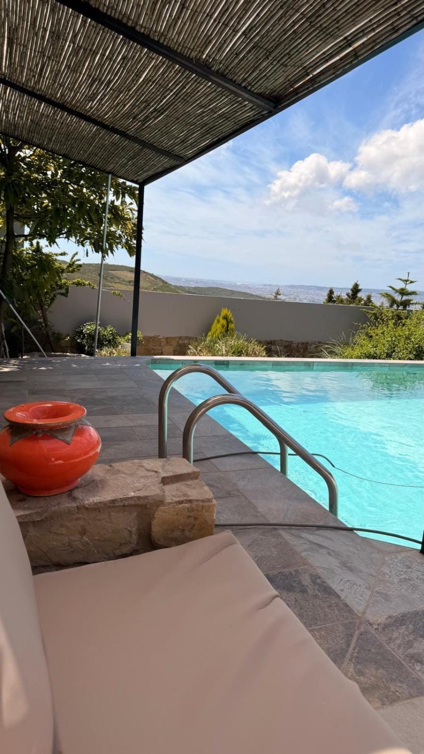 Villa avec vue sur mer et piscine quatre chambres Villa in Tangier-Tétouan-Al Hoceima