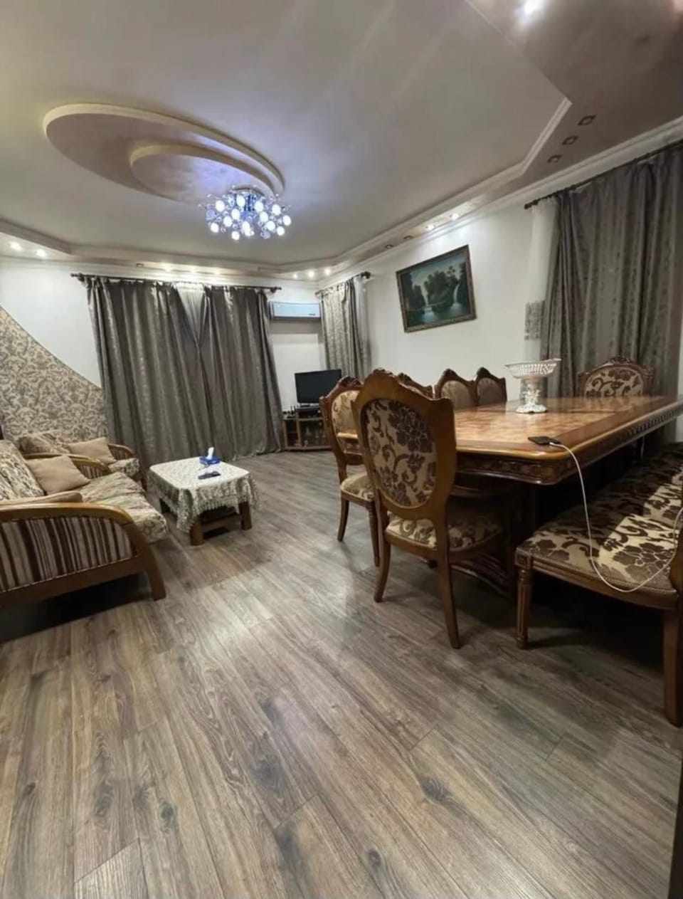 дом в центре House in Yerevan