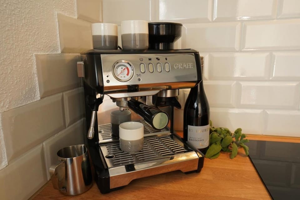 Coffee/tea facilities, Kitchen or kitchenette