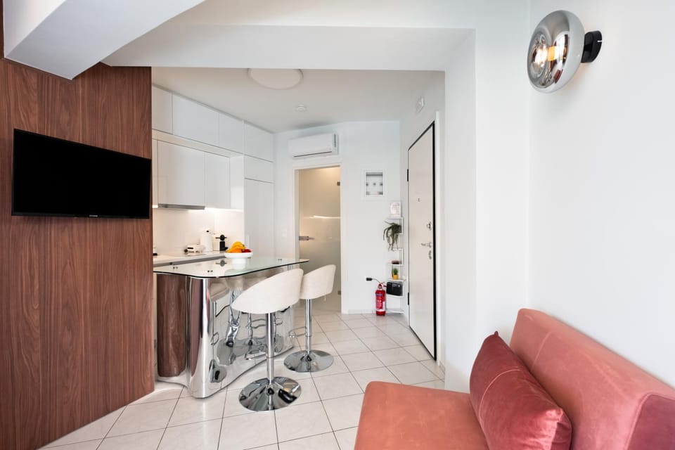 Downtown Skyloft Apartment in Messenia
