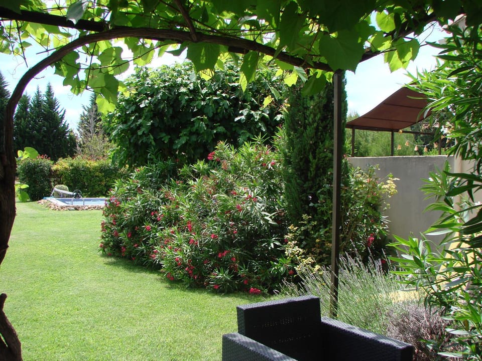 Le Clos de la Cigalière House in Le Thor