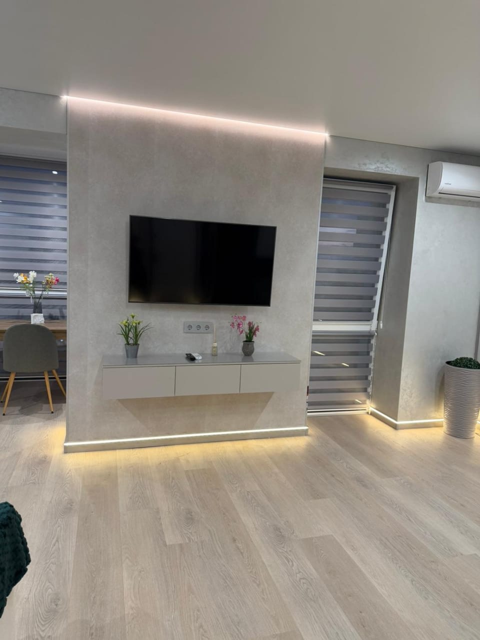 Дрім таун 17 Apartment in Ukraine