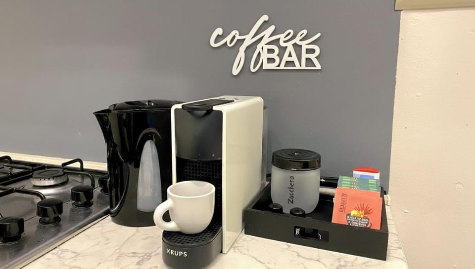 Coffee/tea facilities, Kitchen or kitchenette