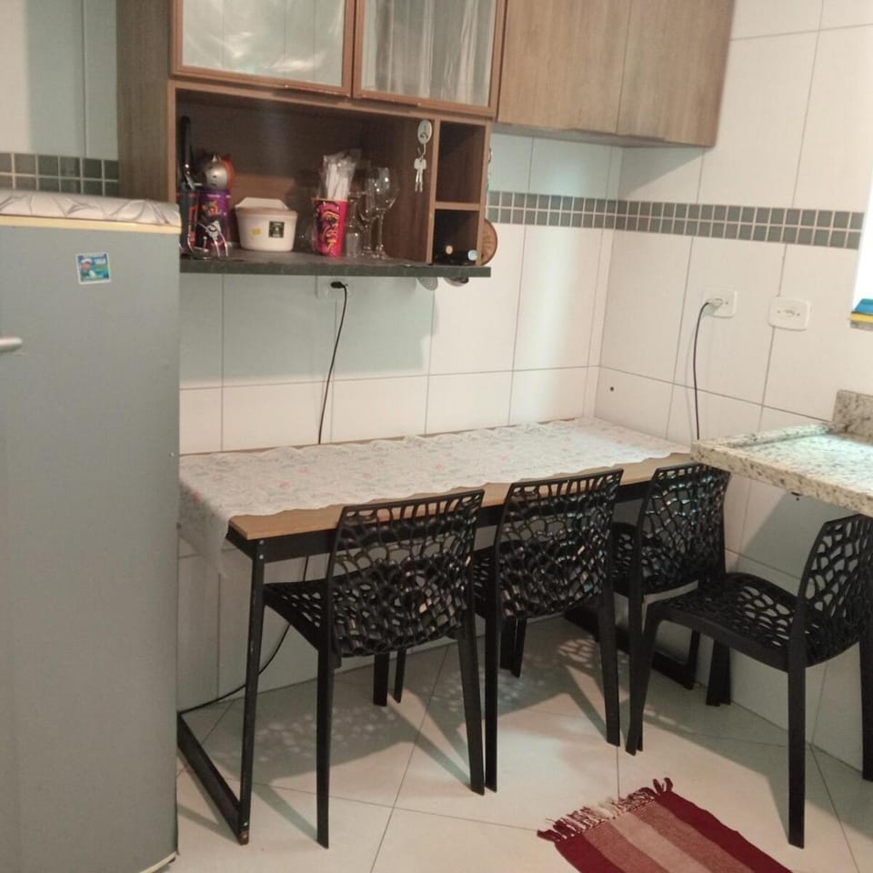 Guarujá garagem 9 pessoas perto da praia House in State of São Paulo