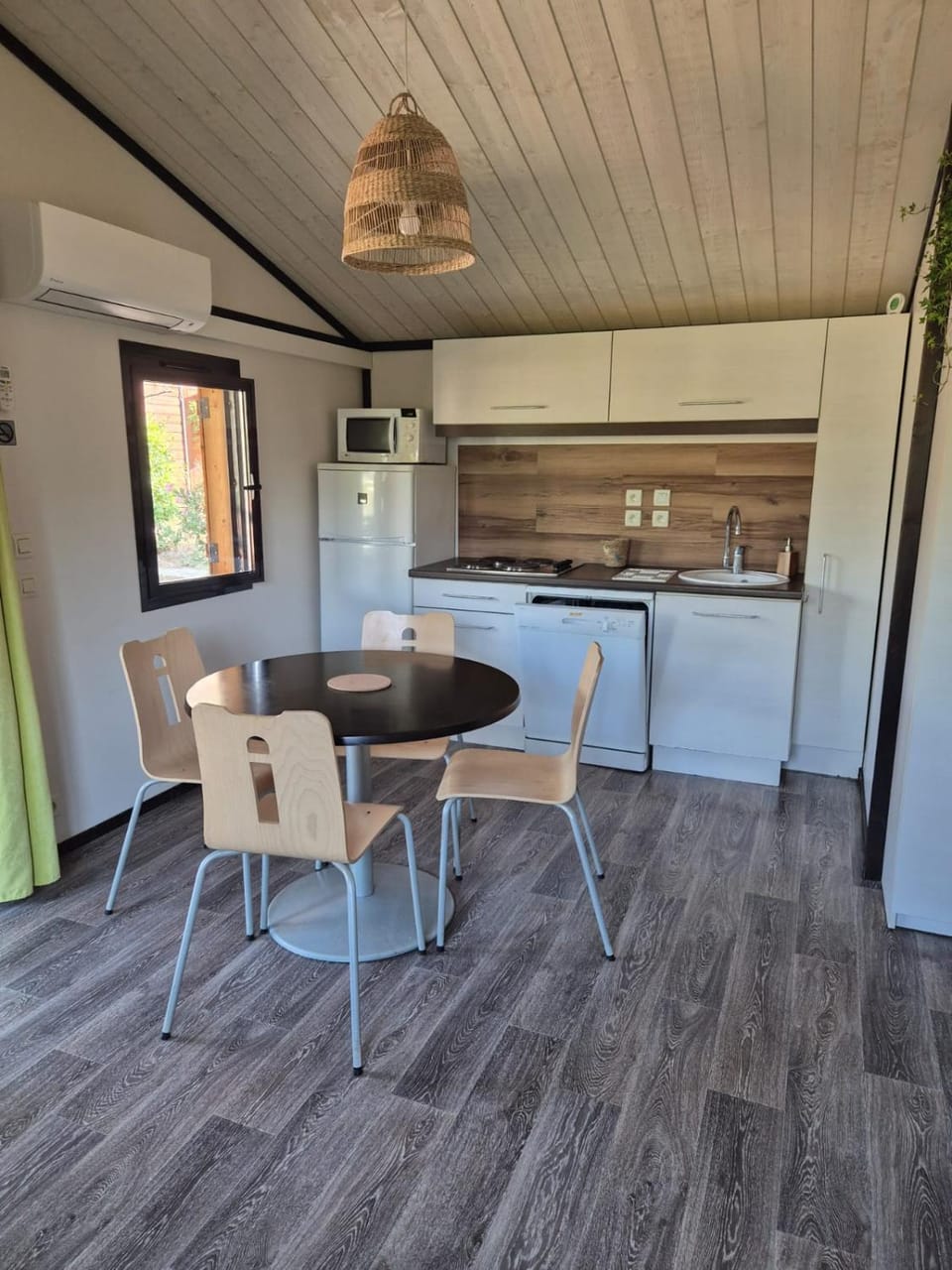 Chalet a louer avec piscine Chalet in Solliès-Toucas