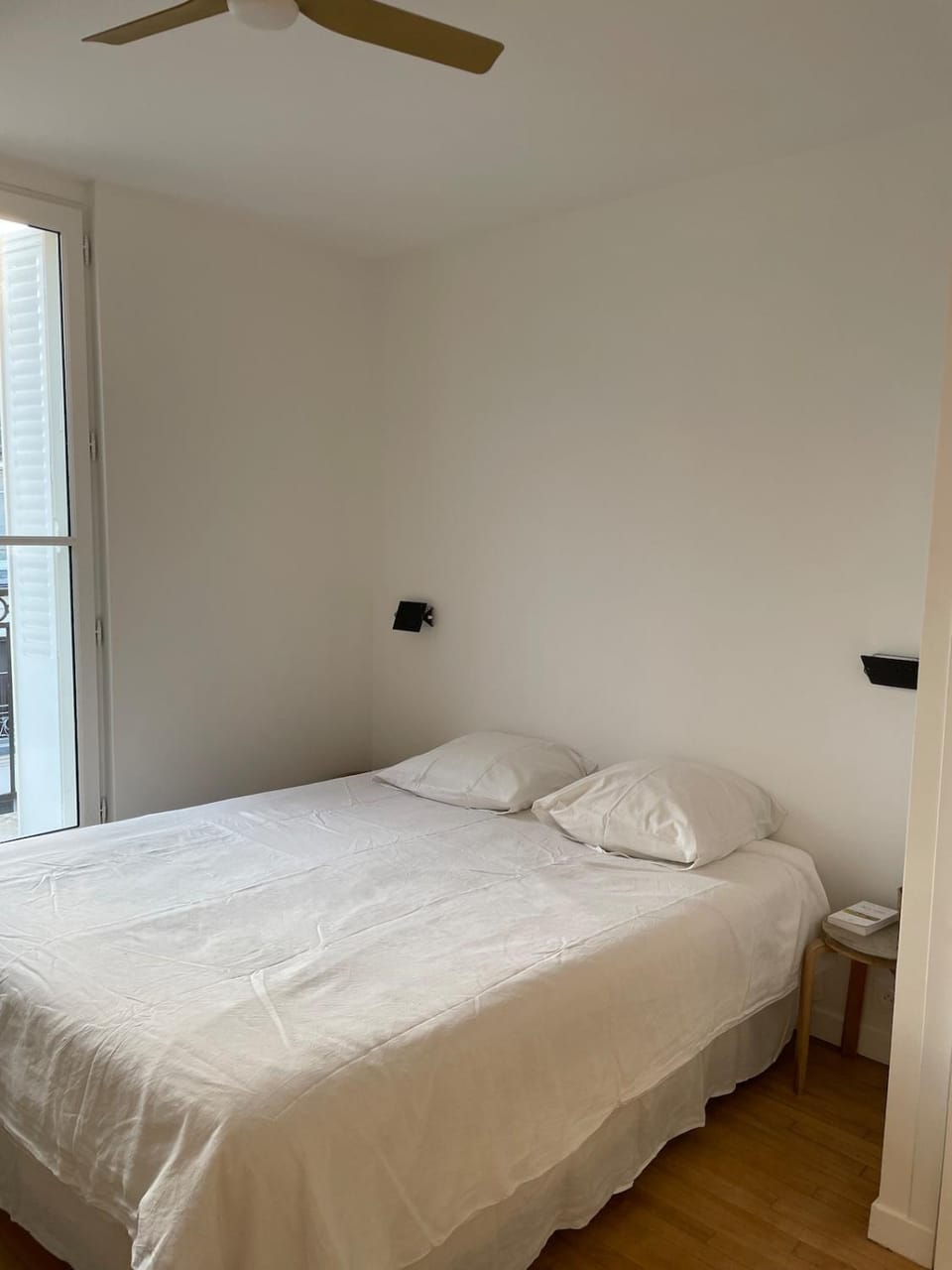 Parisian apartment with Balcony Canal St Martin Apartment in Paris