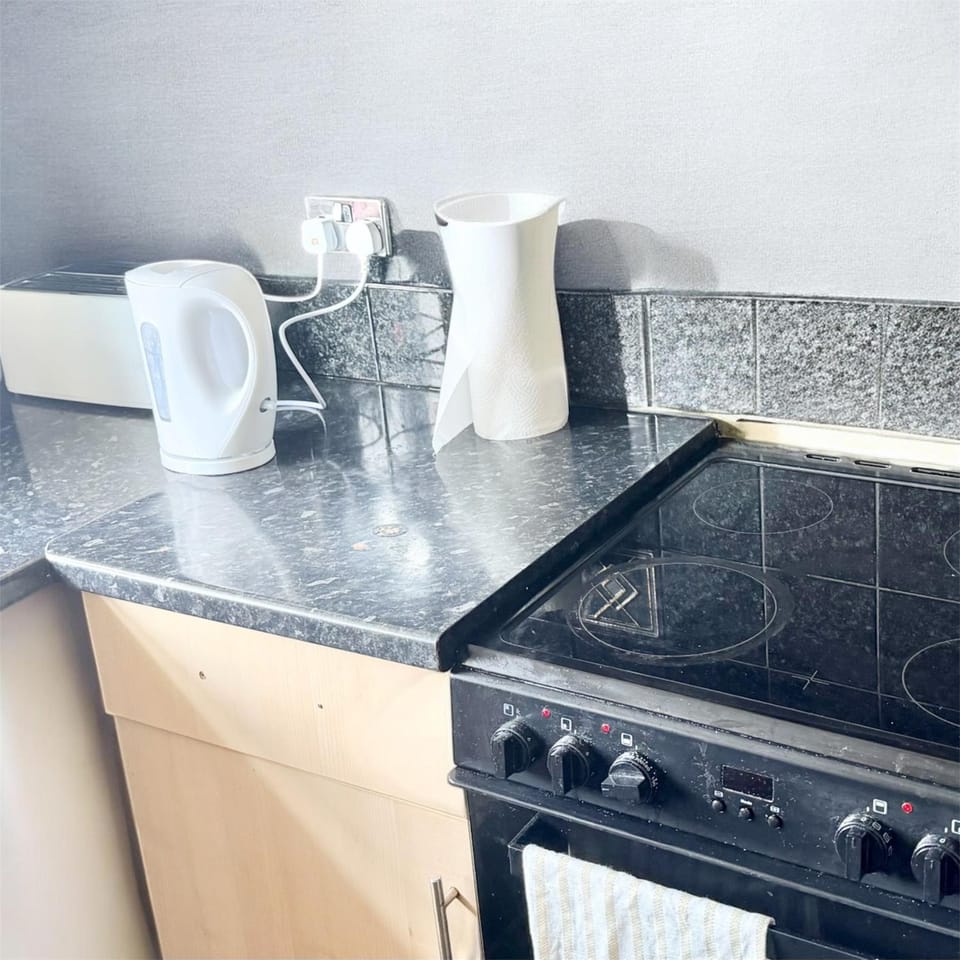Park & Stay Maisonette Apartment in England