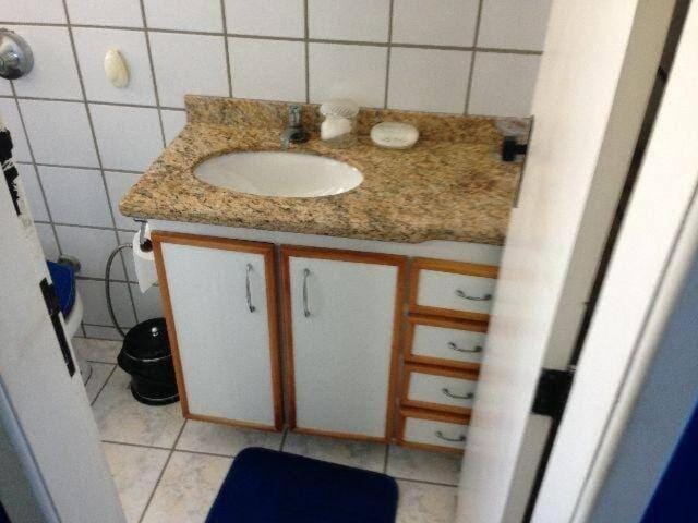 Quarto sala moderno com garagem, Wi-Fi e ar Apartment in Vitoria