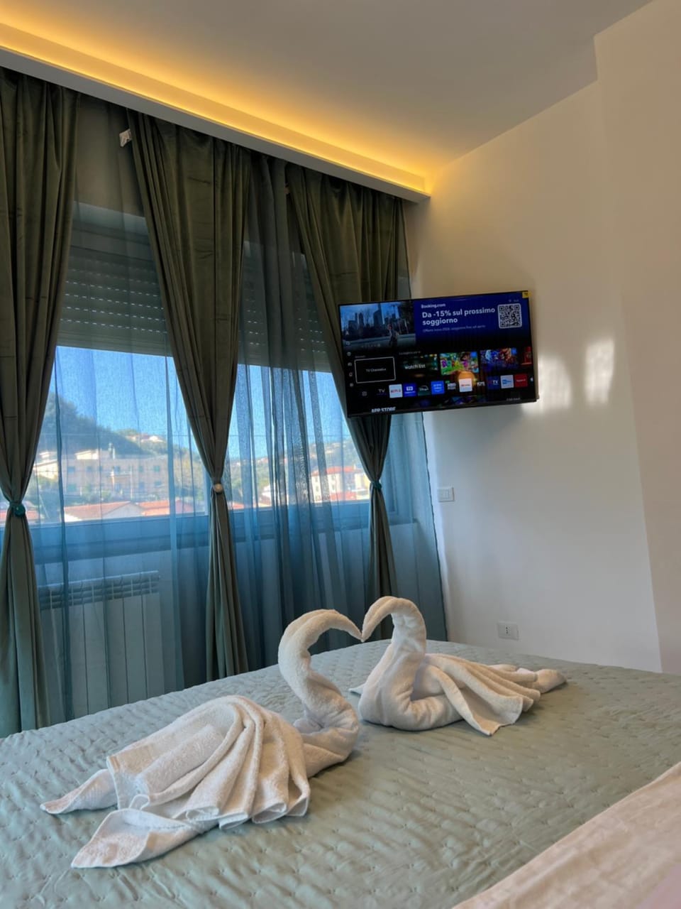 Elegance Loft Apartment in La Spezia
