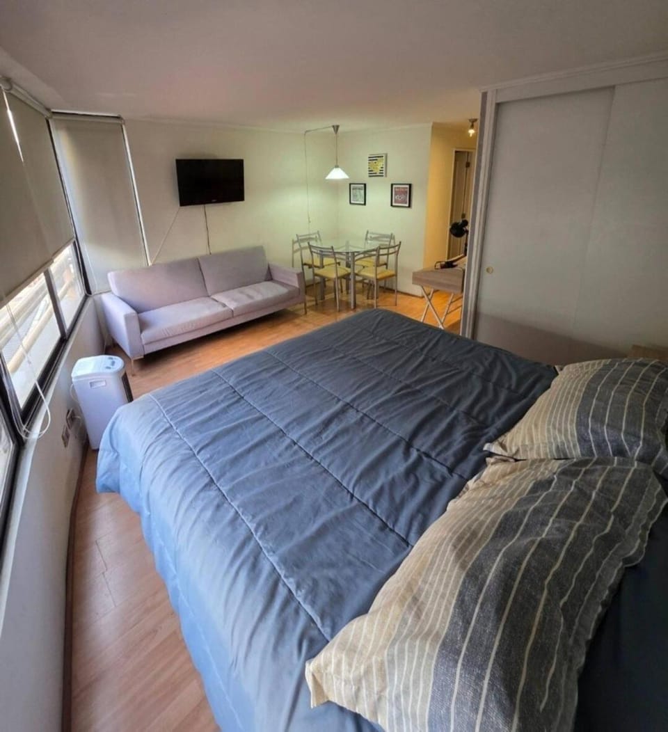 Lindo departamento en El Golf Apartment in Providencia