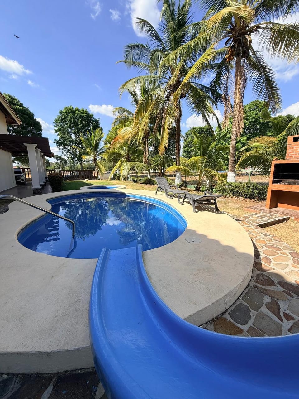 Casa de Campo con piscina y billar en Punta Chame -5 Habitaciones- House in Panama