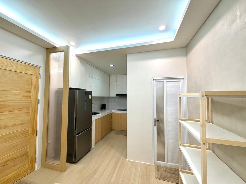 Dasma stay - Private Jacuzzi and Skyline Views House in Calabarzon