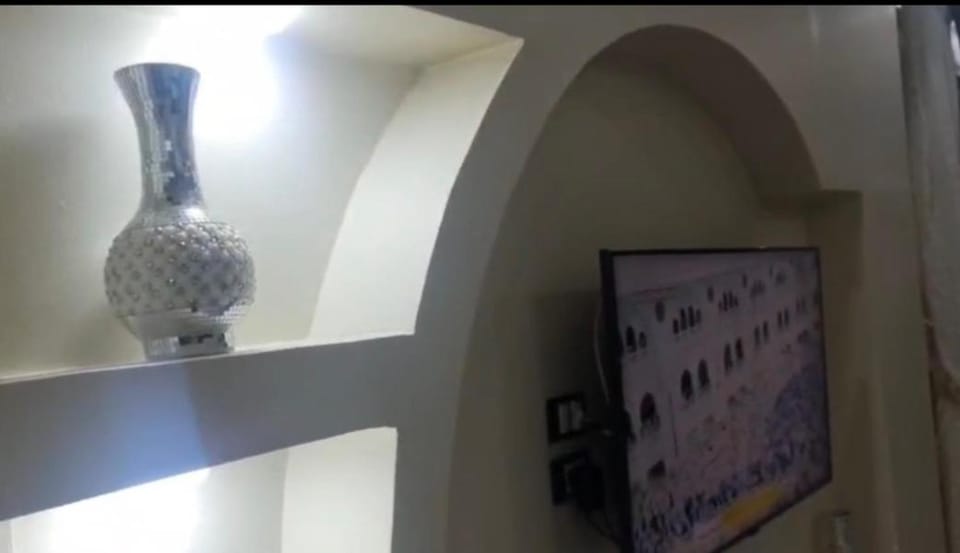 Two-bedroom apartment for rent in Al Fayrouz neighborhood, in the centar of Luxor city Apartment in Luxor