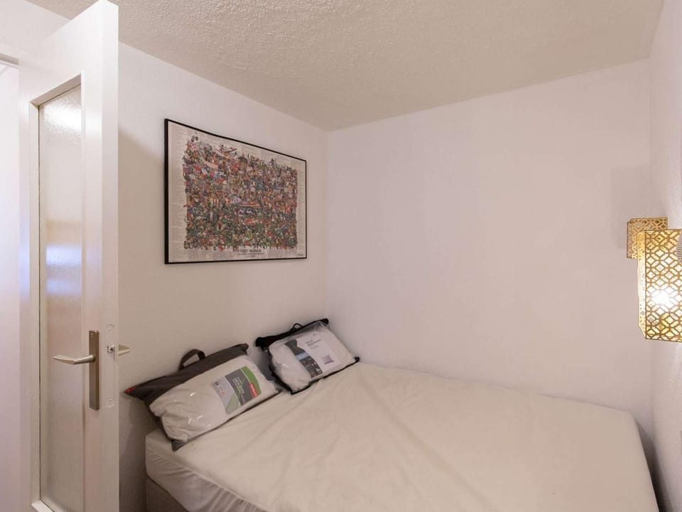 Studio centre Barèges, parking - 6 pers. - FR-1-403-116 Apartment in Aragon