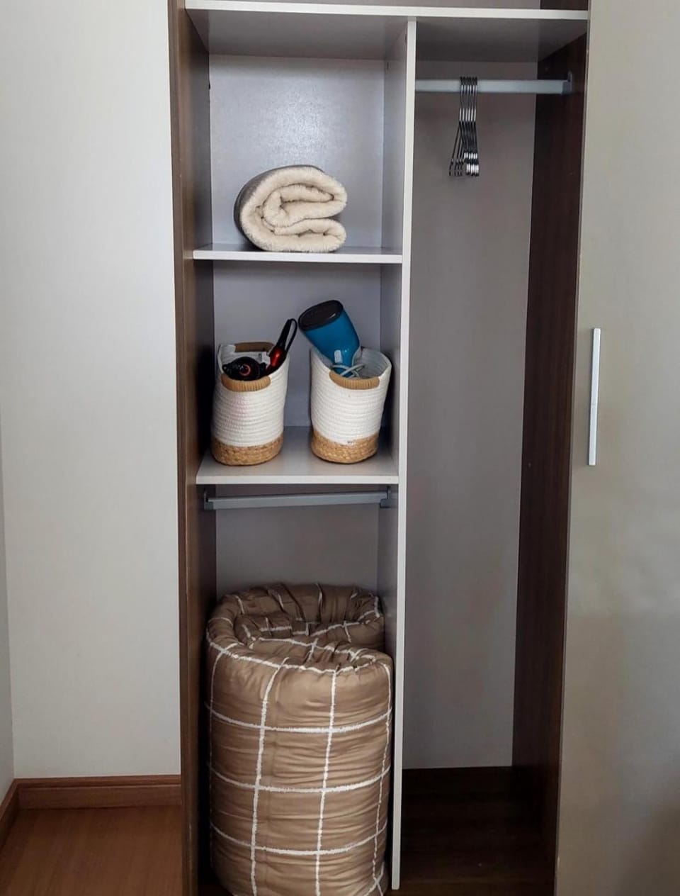 Apto completo 2 dorm garagem e piscina Apartment in Barretos