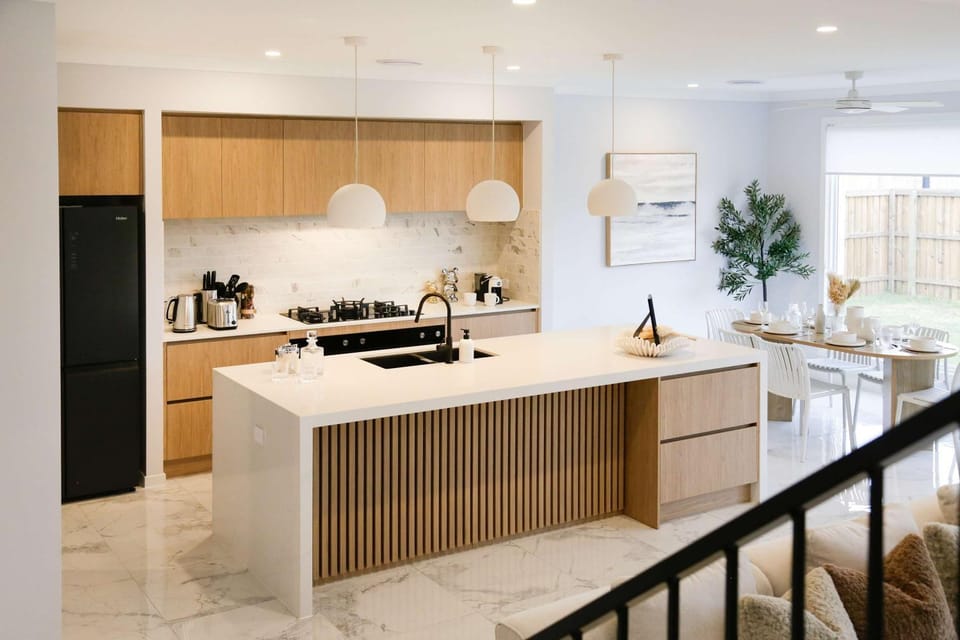 Stylish Nerang Retreat 5BR Family Friendly Home House in Nerang