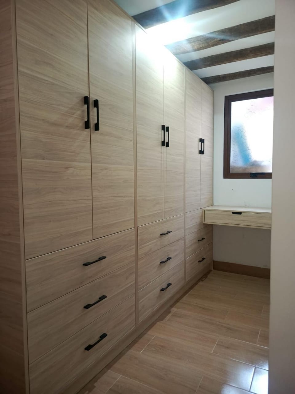Estudio con ubicación estratégica y céntrica, totalmente nuevo por estrenar Apartment in Quito